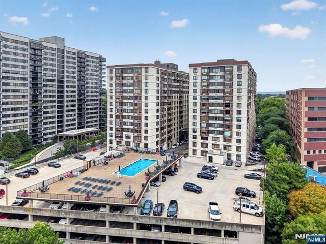 326 Prospect Avenue 9J, Hackensack, NJ 07601