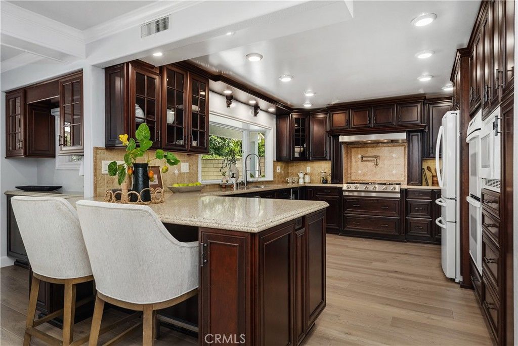 14681 Danborough Road, Tustin, CA 92780 — photo 4