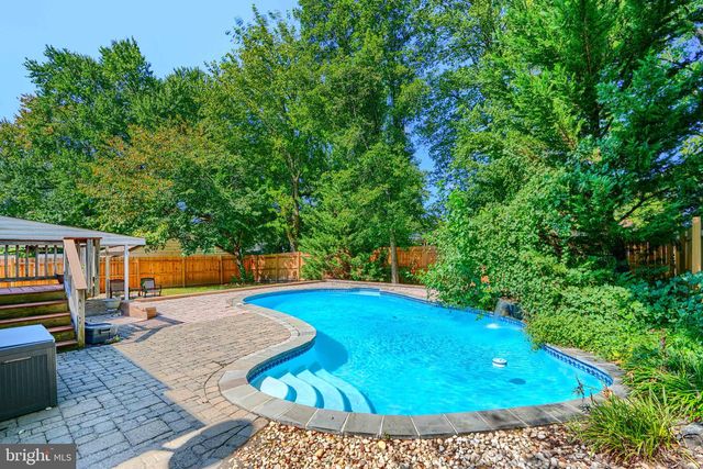 10708 WOODSDALE DR, Silver Spring, MD 20901