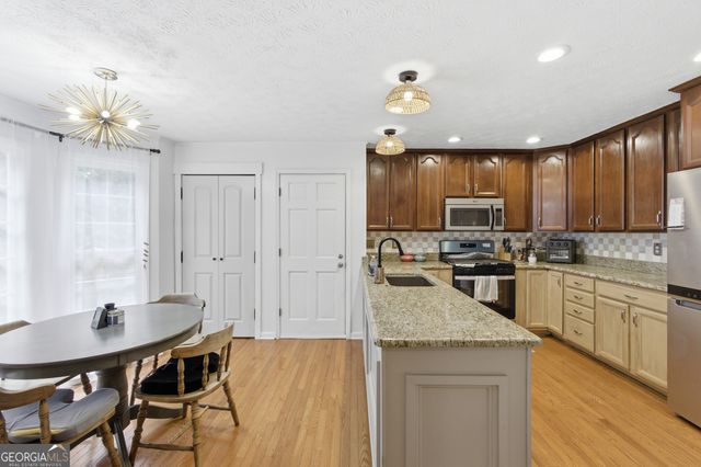 206 Comstock Court, Lawrenceville, GA 30044