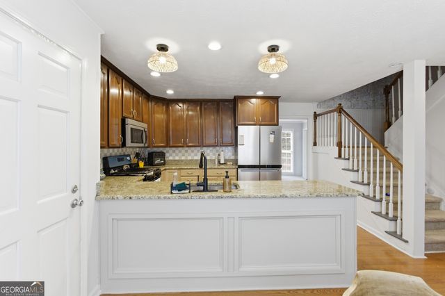 206 Comstock Court, Lawrenceville, GA 30044