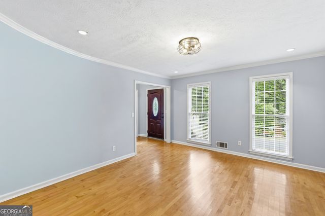 206 Comstock Court, Lawrenceville, GA 30044