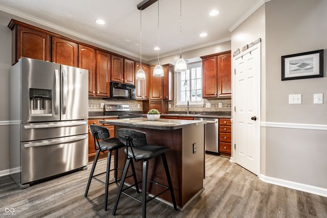 1442 Labrot Court, Avon, IN 46123
