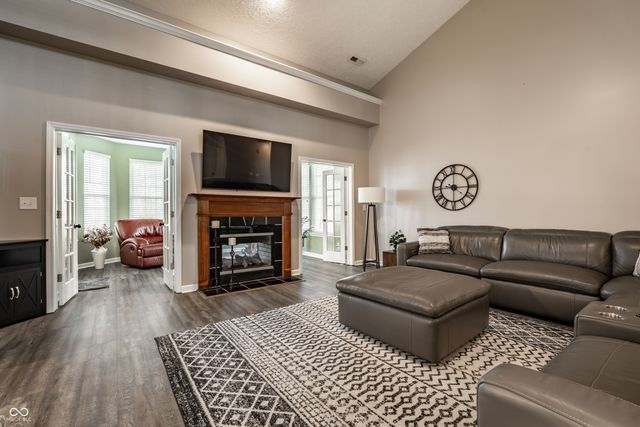 1442 Labrot Court, Avon, IN 46123