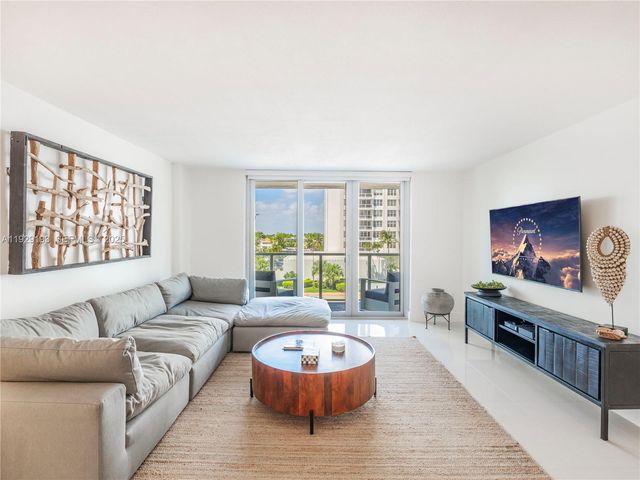 5701 Collins Ave 307, Miami Beach, FL 33140