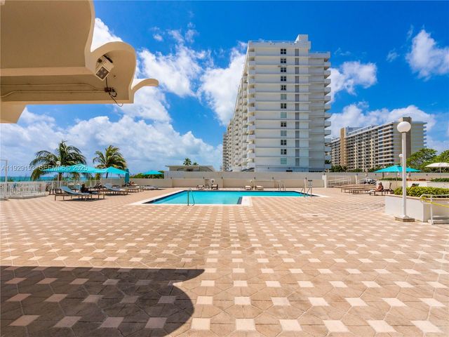 5701 Collins Ave 307, Miami Beach, FL 33140