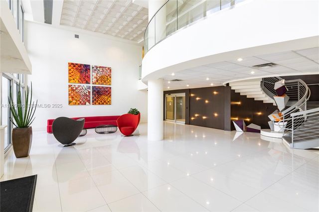 5701 Collins Ave 307, Miami Beach, FL 33140