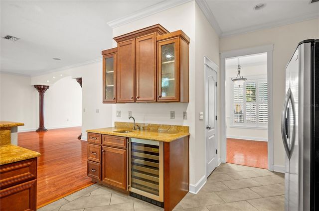 7502 S WEST SHORE BOULEVARD, Tampa, FL 33616