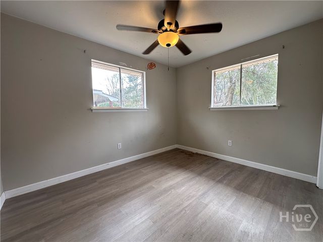 1902 E 57th Street, Savannah, GA 31404