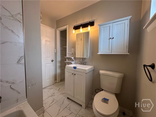 1902 E 57th Street, Savannah, GA 31404