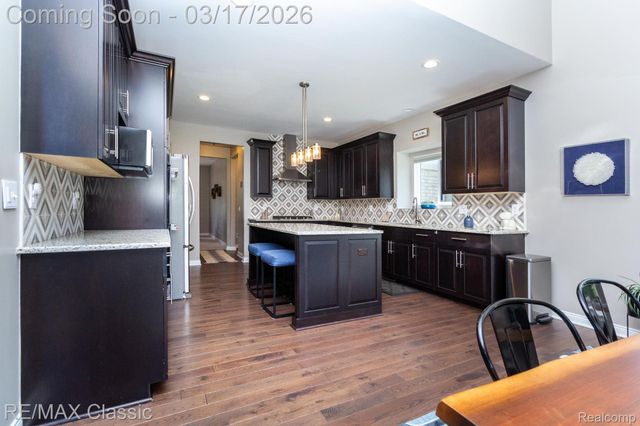 53871 Jewell Road, Shelby Charter Township, MI 48315