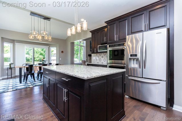 53871 Jewell Road, Shelby Charter Township, MI 48315