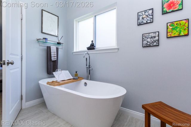 53871 Jewell Road, Shelby Charter Township, MI 48315