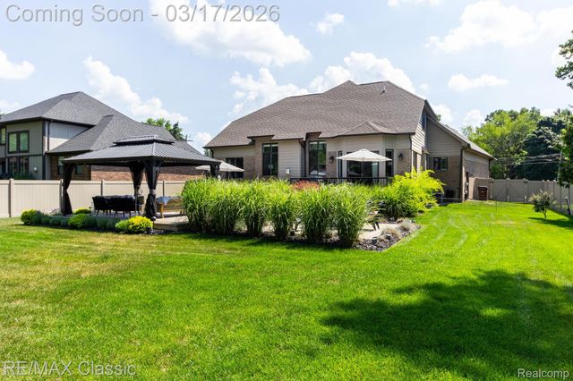 53871 Jewell Road, Shelby Charter Township, MI 48315