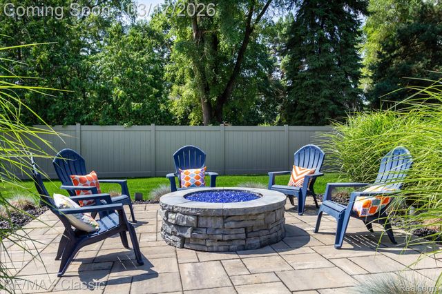 53871 Jewell Road, Shelby Charter Township, MI 48315