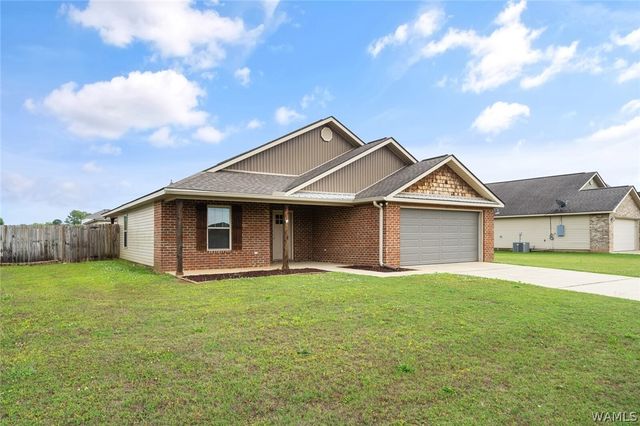 16400 Cherokee Bend, Moundville, AL 35474
