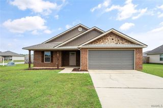 16400 Cherokee Bend, Moundville, AL 35474