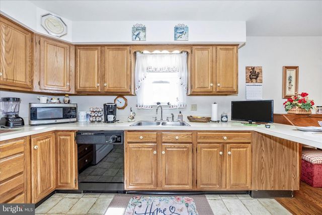 115 SUNFLOWER DR, Hagerstown, MD 21740