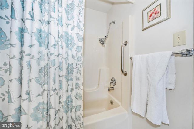 115 SUNFLOWER DR, Hagerstown, MD 21740