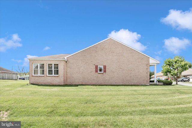 115 SUNFLOWER DR, Hagerstown, MD 21740