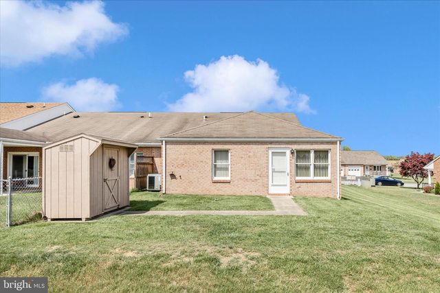 115 SUNFLOWER DR, Hagerstown, MD 21740