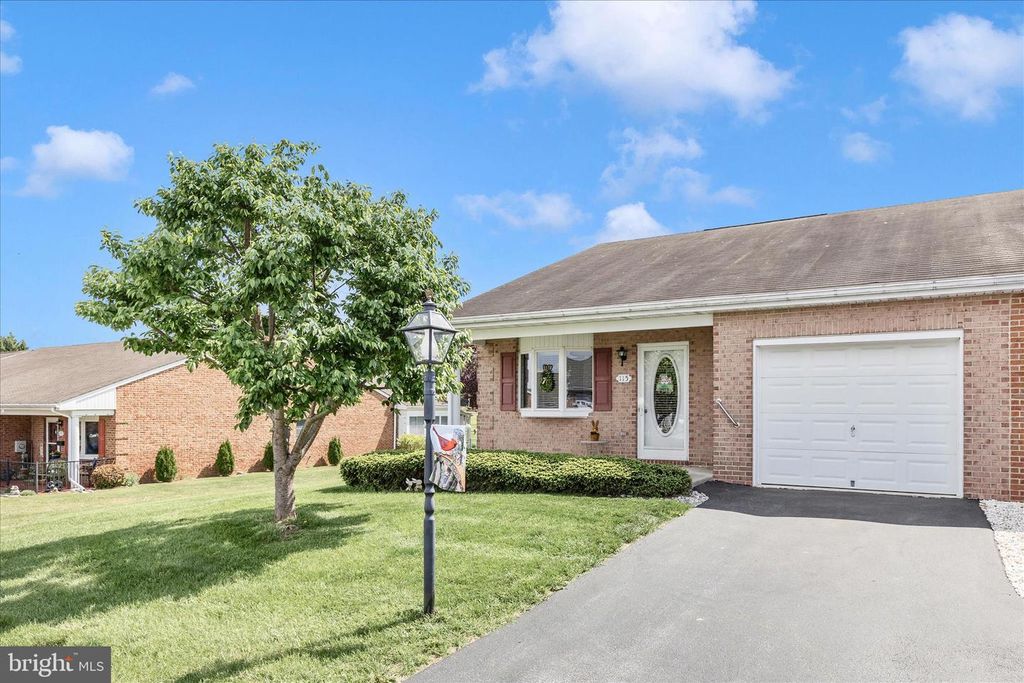 115 SUNFLOWER DR, Hagerstown, MD 21740