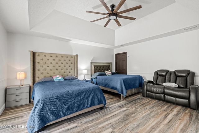 836 MANDALAY Road, Jacksonville, FL 32216
