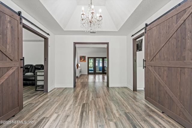 836 MANDALAY Road, Jacksonville, FL 32216