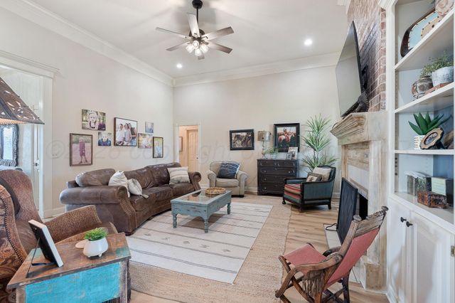 9006 DOVE Road, Canyon, TX 79015