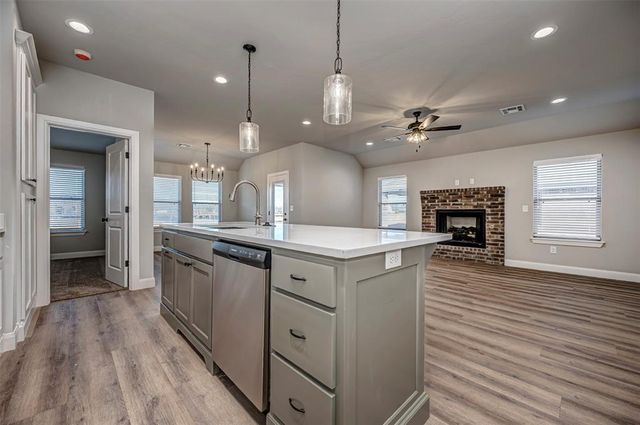 10637 SW 18 Street, Yukon, OK 73099