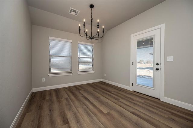 10637 SW 18 Street, Yukon, OK 73099