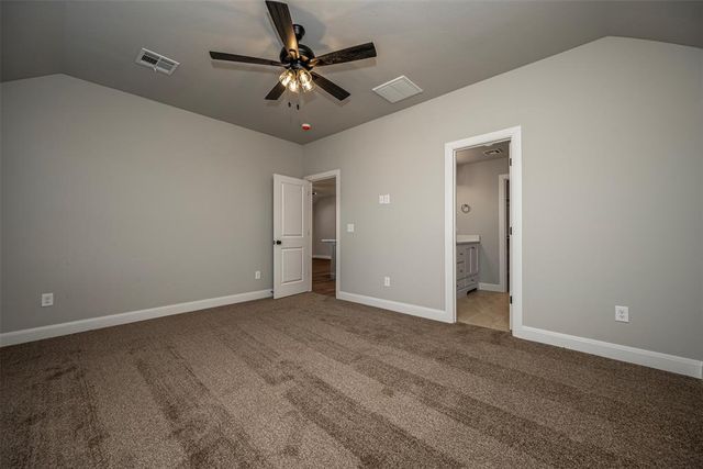 10637 SW 18 Street, Yukon, OK 73099