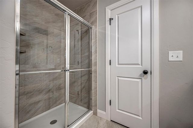 10637 SW 18 Street, Yukon, OK 73099