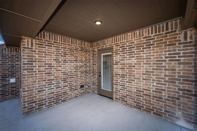 10637 SW 18 Street, Yukon, OK 73099