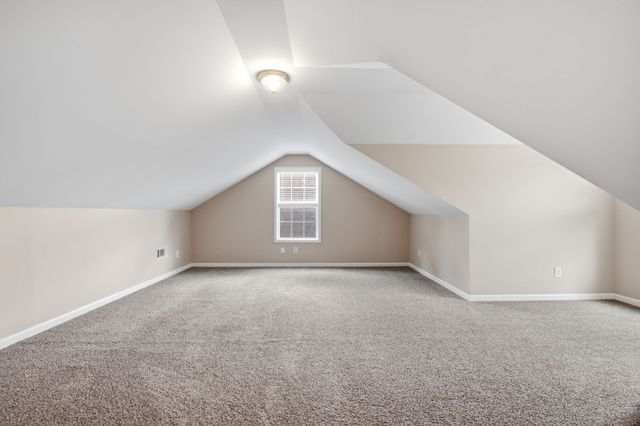 106 Cambridge Dr, Gallatin, TN 37066