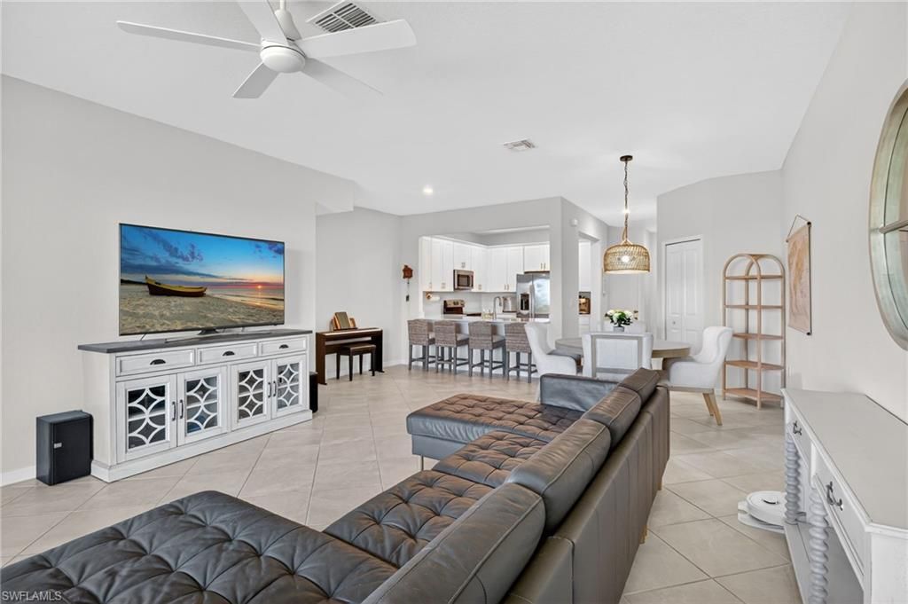 2821 Citrus ST, NAPLES, FL 34120 — exterior