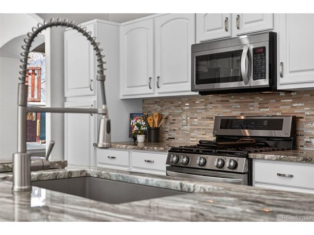 18844 E Union Pl, Aurora, CO 80015