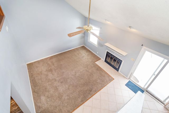 5866 Jeffrey Lane, Newburgh, IN 47630