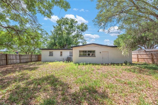 9618 PINE RIDGE AVENUE, Riverview, FL 33578