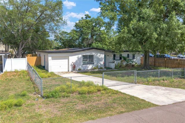 9618 PINE RIDGE AVENUE, Riverview, FL 33578