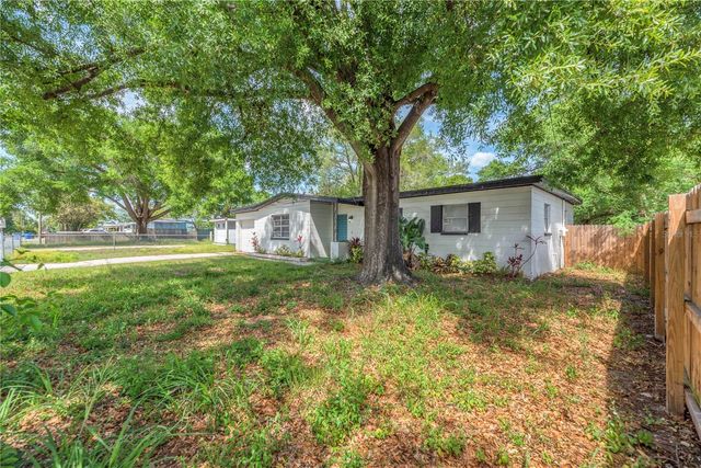 9618 PINE RIDGE AVENUE, Riverview, FL 33578