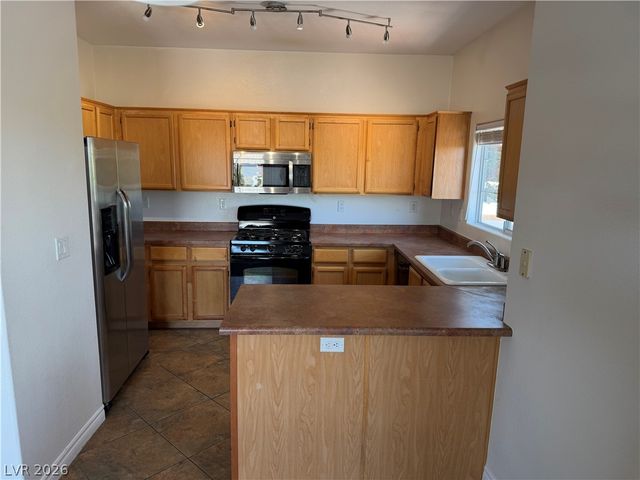 3805 Juno Beach Street 202, Las Vegas, NV 89129
