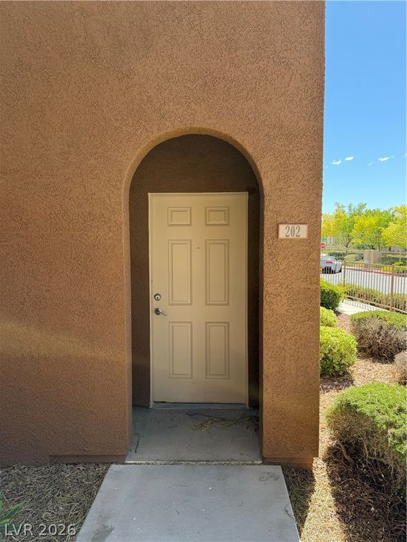 3805 Juno Beach Street 202, Las Vegas, NV 89129