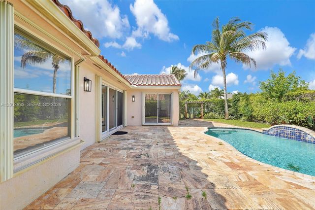 358 SW 163rd Ave 358, Pembroke Pines, FL 33027