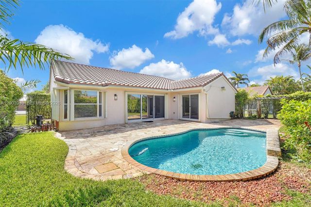 358 SW 163rd Ave 358, Pembroke Pines, FL 33027