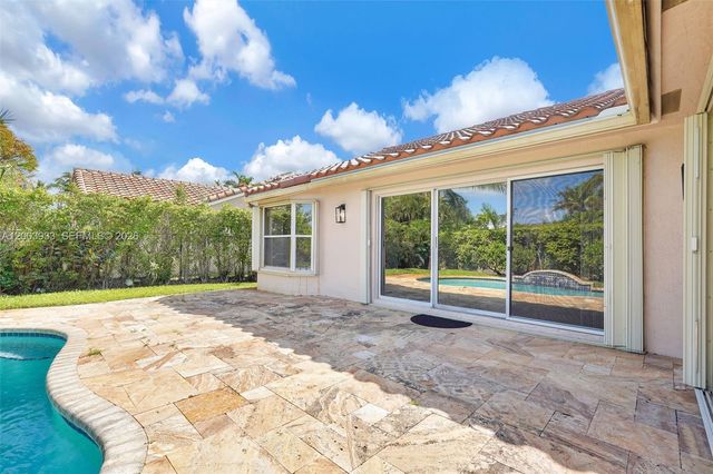 358 SW 163rd Ave 358, Pembroke Pines, FL 33027