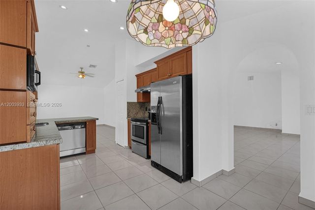 358 SW 163rd Ave 358, Pembroke Pines, FL 33027