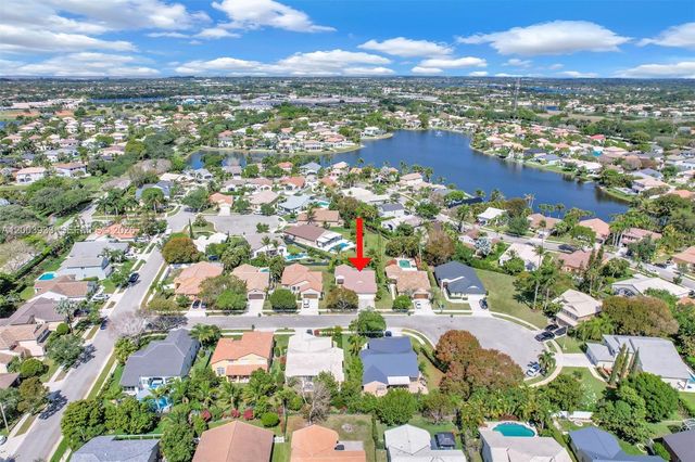 358 SW 163rd Ave 358, Pembroke Pines, FL 33027