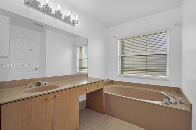 358 SW 163rd Ave 358, Pembroke Pines, FL 33027