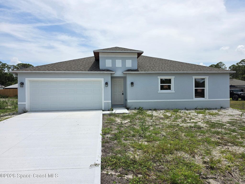 1156 Kareena Street NW, Palm Bay, FL 32907